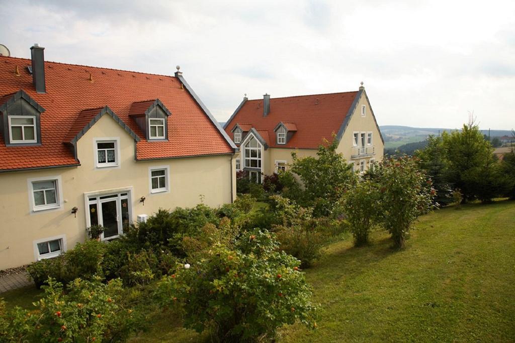 Auszeit - Ihr Sibyllenbad Gaestehaus Neualbenreuth Εξωτερικό φωτογραφία